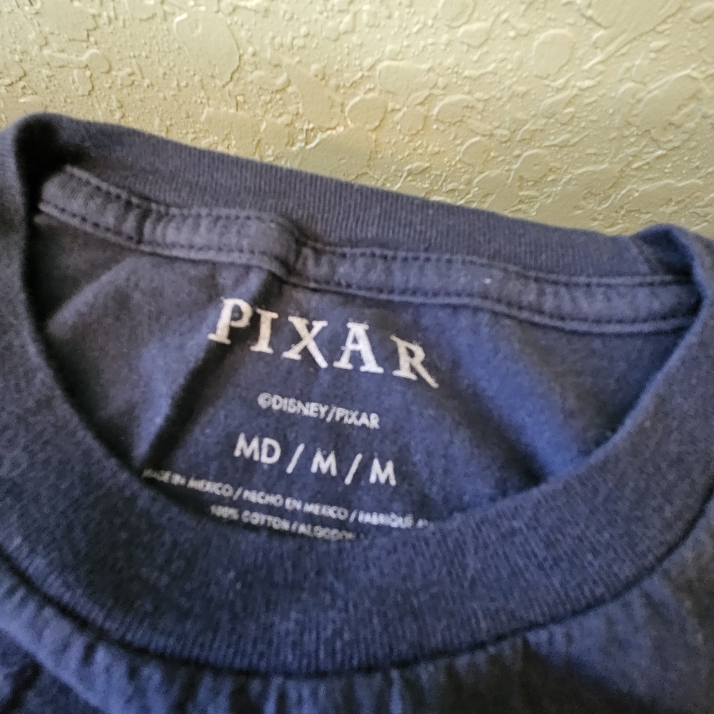 Unisex Disney Pixar Characters T Shirt Size Medium - Picture 10 of 10
